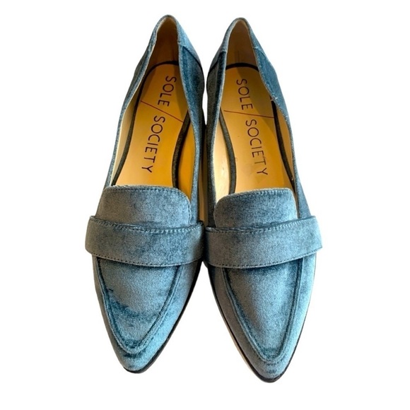 Sole Society Women’s Edie Blue Velvet Point Toe Loafers Flats - Size 7 - Picture 2 of 9